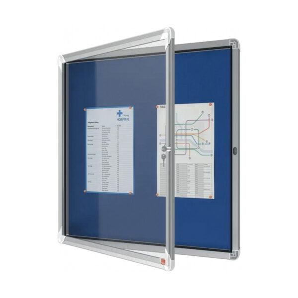 Vitrine com fundo em feltro azul